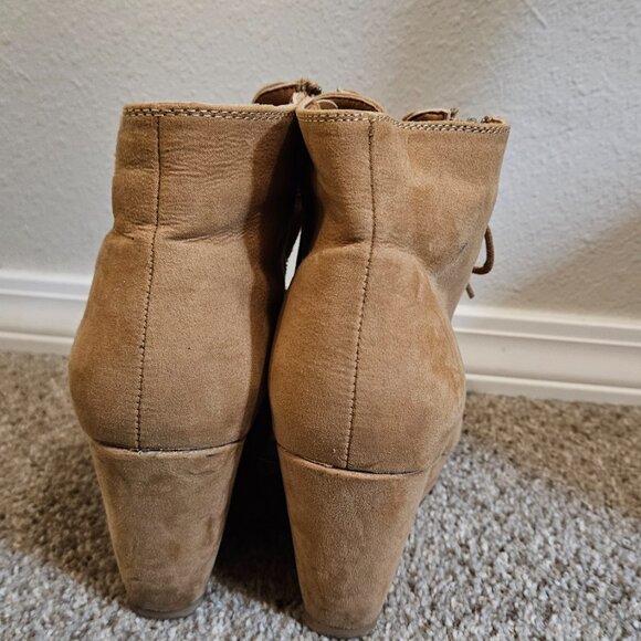 Just Fab Kienna Bootie - Picture 3 of 7